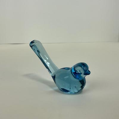 -19- VIKING | Dalzell Heisey Blue Glass Sparrow Figure