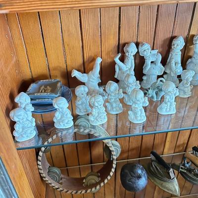 Estate lot of smalls - Misc fun treasures. - all seen in photos.