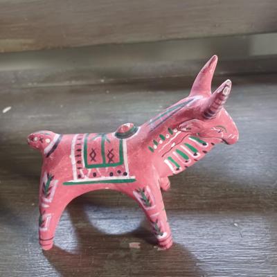8pc traditional animal pottery