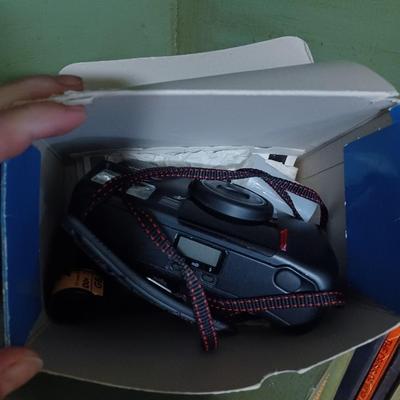 vtg camera no charging cord