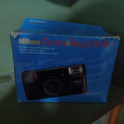 vtg camera no charging cord