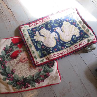 Christmas Ornaments and Decor - Estate Fresh Lot - All seen in photos.