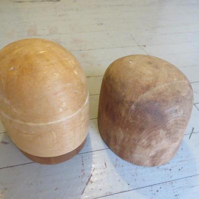 VINTAGE Turned WOOD MILLINERY HAT FORM BLOCK MOLD