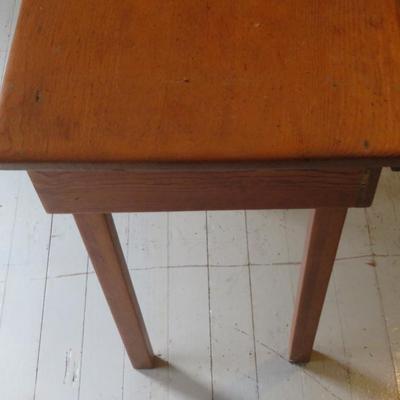 Early American Maple Utility Table, Circa 19th Century