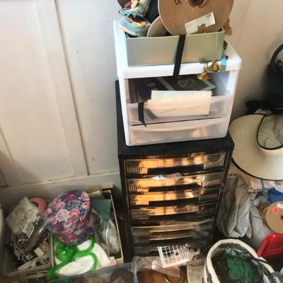 Sewing room Lot - All seen - boxes full, Plastic containers - Trim - Linen ++++