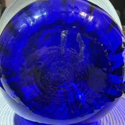 Vintage Large Hand-Blown Cobalt Blue Swirl Art Glass Pitcher 9" Tall Gallon Size in VG Preowned Condition.