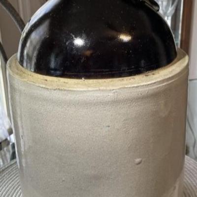 Star Stoneware Company 2 Gallon Jug Crock Crooksville, Ohio 13.5" Tall in VG Preowned Condition.