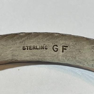 Vintage Native American Sterling Silver & Brass Wire Cuff Bracelet in Good Preowned Condition. (Size for a 6.5" Wrist).