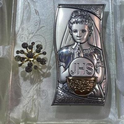 Vintage Sterling Silver/Argent First Holy Communion Girls Crystal Plaque in VG Preowned Condition. Made in Italy.