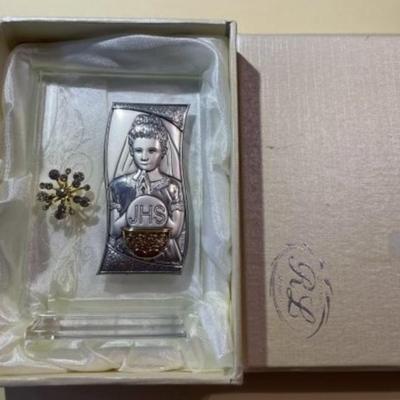 Vintage Sterling Silver/Argent First Holy Communion Girls Crystal Plaque in VG Preowned Condition. Made in Italy.