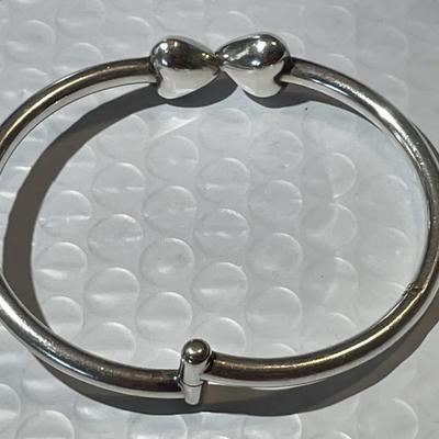 Vintage Double Heart Sterling .925 Silver Hinged Bangle Bracelet 7.5"to 8" Wrist Size in Good Preowned Condition.