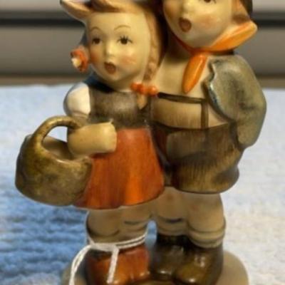 HUMMEL Figurine #94/3/0 TMK-2 SURPRISE 4.25" Tall in Good Preowned Condition as Pictured.