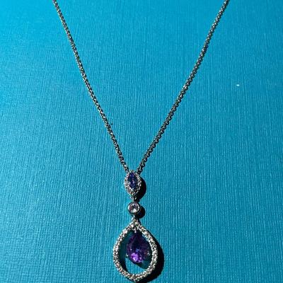 Vintage "SOPHIA" Designer 18" Sterling Silver Fashion Pendant Necklace in VG Preowned Condition.