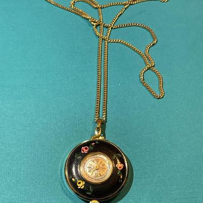 Vintage Mid-Century SHEFFIELD Pendant Watch Hand Painted on/26" Chain in VG Preowned Condition as Pictured. (In Good Working Order).