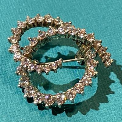 Vintage Sterling Silver CZ Fashion Pin/Brooch in VG Preowned Condition.