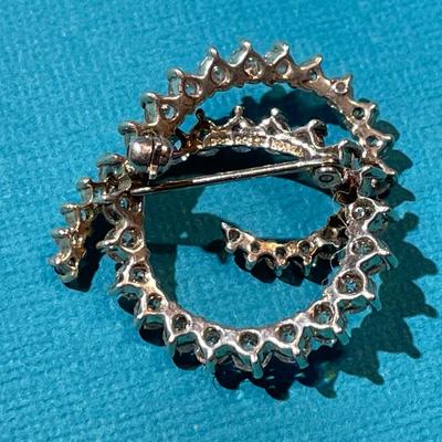 Vintage Sterling Silver CZ Fashion Pin/Brooch in VG Preowned Condition.