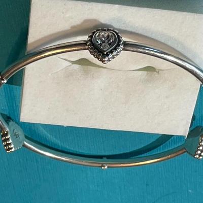 Vintage Carolyn Pollack Sterling Silver CZ Heart Bangle Bracelet in Good Condition.