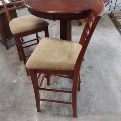 Bistro Height Table with Two Bar Stools