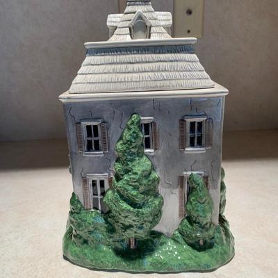 Sakura haunted house cookie jar