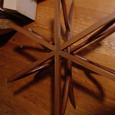 Vintage Mahogany Spider Leg Base