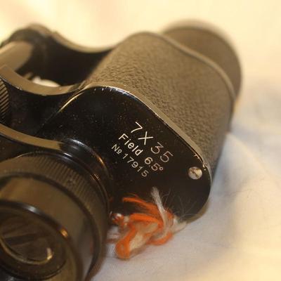 Vintage Binoculars with leather carrying case