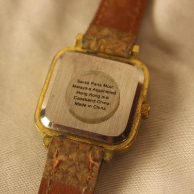 Lot of 10 vintage Ladies watches