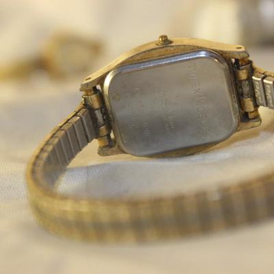 Lot of 10 vintage Ladies watches