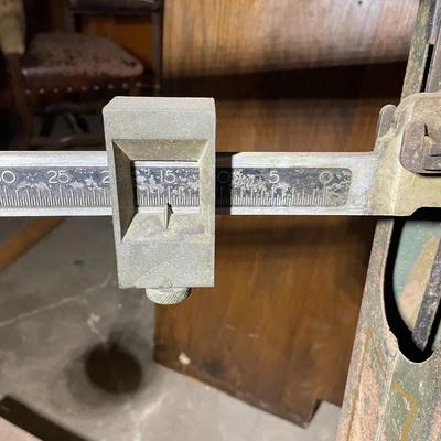 Vintage Scale