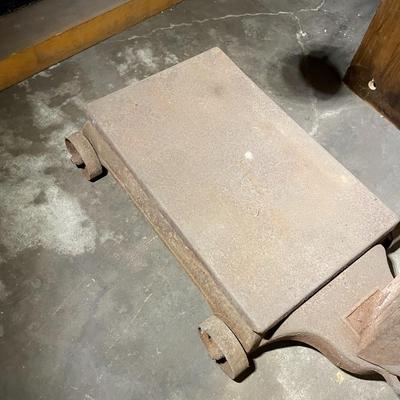 Vintage Scale