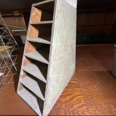 Pair of Vintage Countertop Can Display Racks