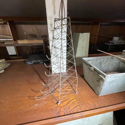 Pair of Vintage Countertop Can Display Racks