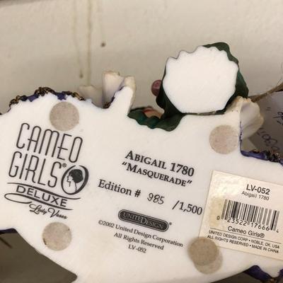Farmhouse Mercantile Trio of Cameo Head Vases: Lot Three