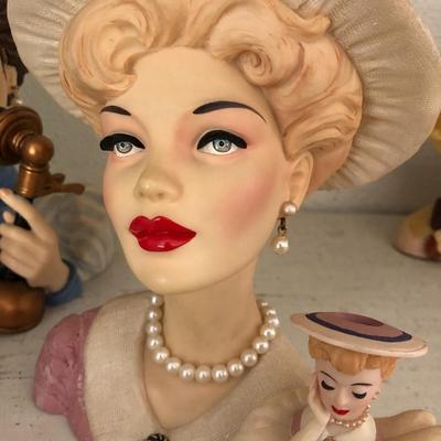 Farmhouse Mercantile Trio of Cameo Head Vases: Lot Six