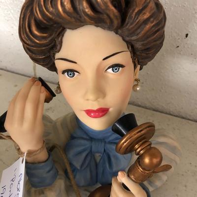 Farmhouse Mercantile Trio of Cameo Head Vases: Lot Six
