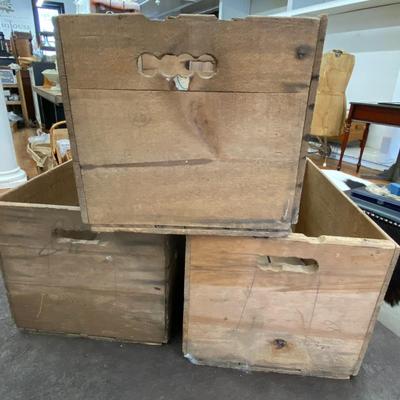 Trio of Vintage Fruit Crates: Lot Fourteen
