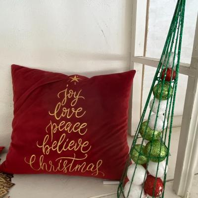 Farmhouse Mercantile Christmas Dining Room Christmas Decor Lot