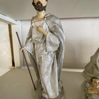 Farmhouse Mercantile Nativity and Sign Lot