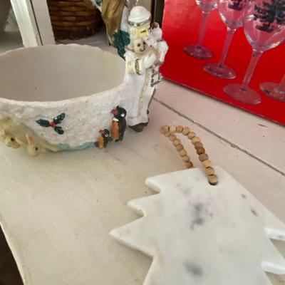 Farmhouse Mercantile Christmas Decor Bundle Lot