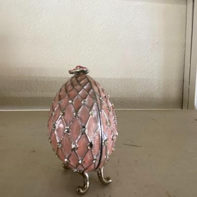 Farmhouse Mercantile Clock, Figurine, and Knickknacks Lot