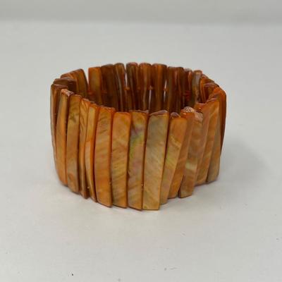 Vintage Coral Mother of Pearl Stretch Bracelet