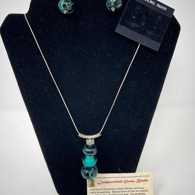 22â€ Sterling Silver Chain & Lamplight Beads Necklace & Earrings