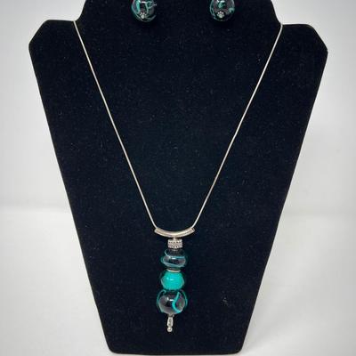 22â€ Sterling Silver Chain & Lamplight Beads Necklace & Earrings