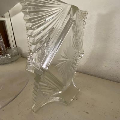 Farmhouse Mercantile Set of Four Glassware Two Picture Frames, Bowl. and Tray Lot