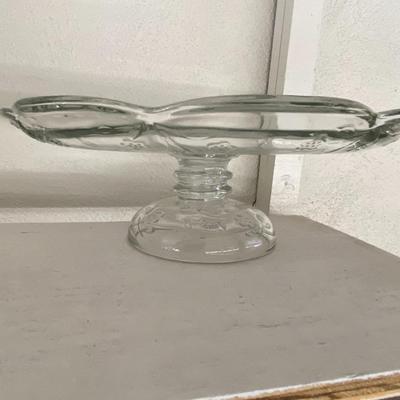 Farmhouse Mercantile Set of Five Glassware Cake Tray, Bowls, and Tealight Holders Lot