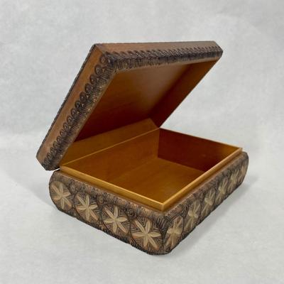 Ornate Wood Trinket Storage Box