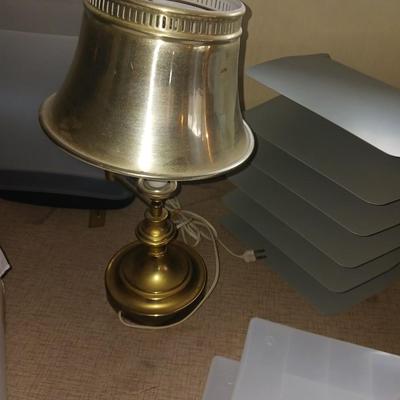 PAPER SHREDDER, LAMP, METAL AND PLASTIC ORGANIZER, MORE