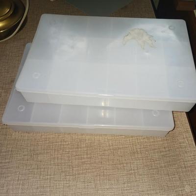 PAPER SHREDDER, LAMP, METAL AND PLASTIC ORGANIZER, MORE