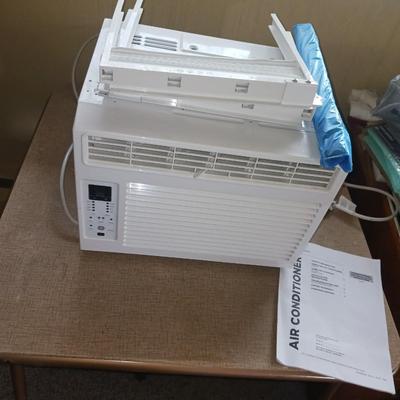 GE WINDOW ELECTRIC AIR CONDITIONER