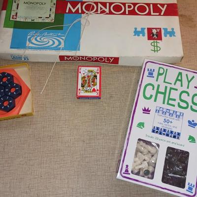 BOARD GAMES AND 2 CHALLENGING PUZZLES