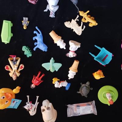SMALL, SOME VINTAGE TOYS